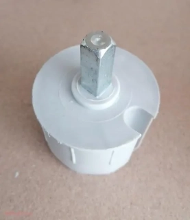 Koncovka navíjecího válce se 4-hranem, průměr 70 mm